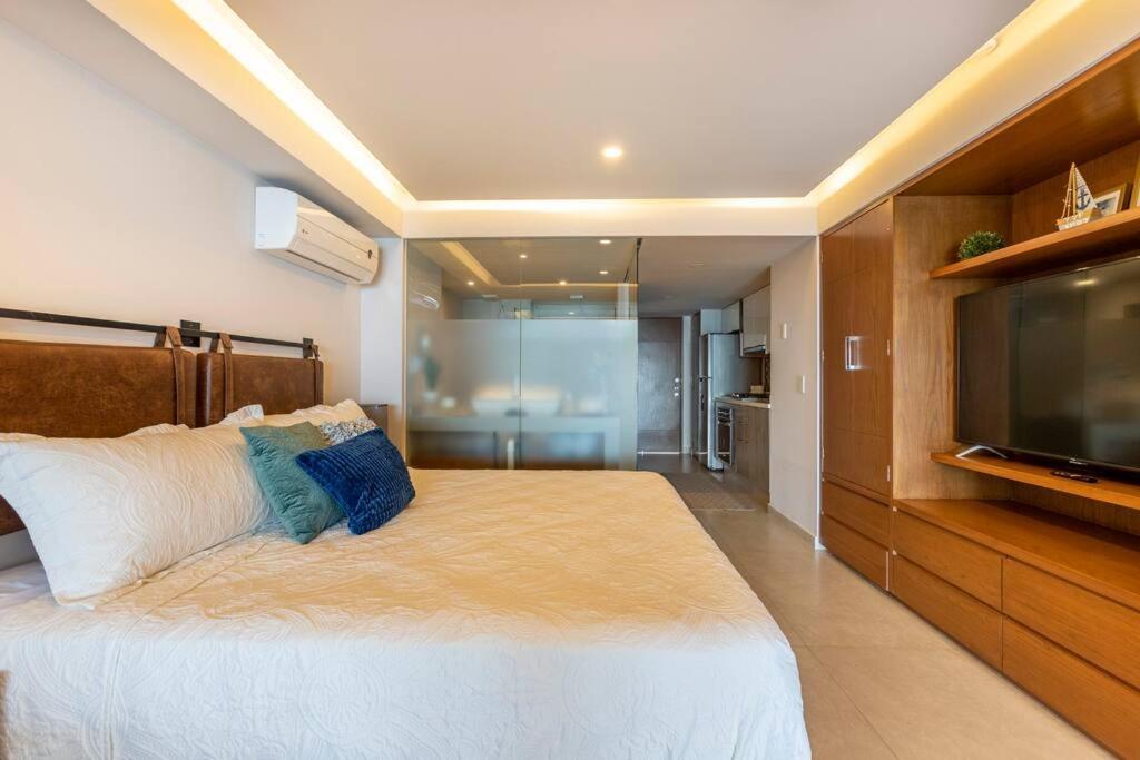 Harbor 7010 By Moikkarentals Beachfront 600Mb Wifi Пуэрто-Вальярта Экстерьер фото