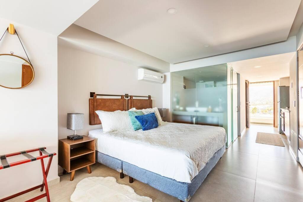 Harbor 7010 By Moikkarentals Beachfront 600Mb Wifi Пуэрто-Вальярта Экстерьер фото